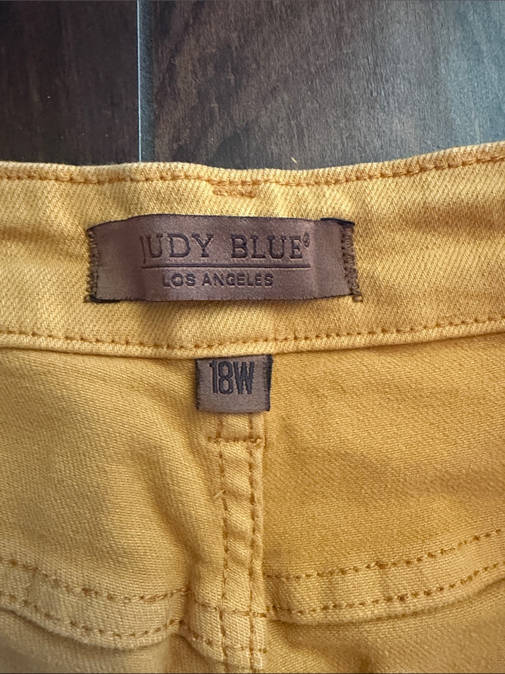 Judy Blue Mustard Casual Crop Chinos - Picture 3 of 4